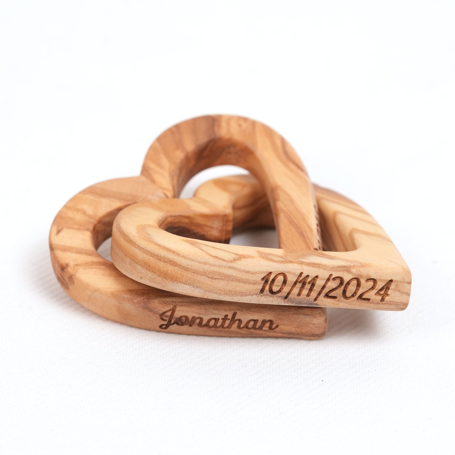 Personalized Interlocking wooden, Hearts Wedding wood Heart, 5th Anniversary gift, Valentines gift